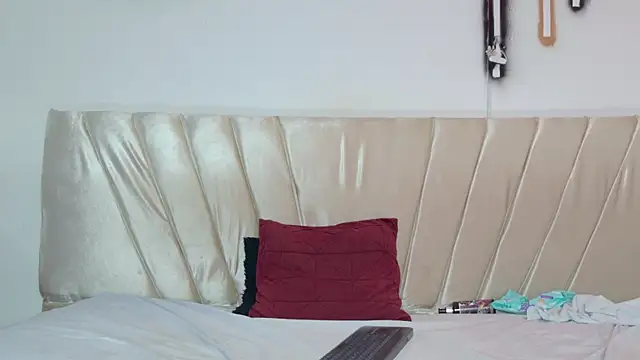 دردشة aly_n_sebas الجنسية المباشرة