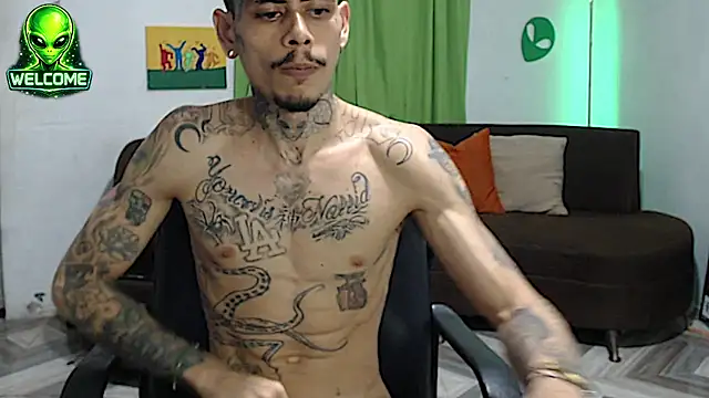 Chat XXX ao vivo de alpha_zom