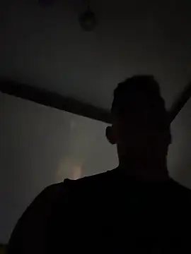 XXX chat uživo modela OliverWest04