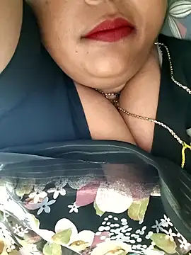 Swapna_1143's Live XXX Chat