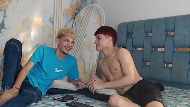 YOUNG_BOYS_HELL: απευθείας συνομιλία ΧΧΧ