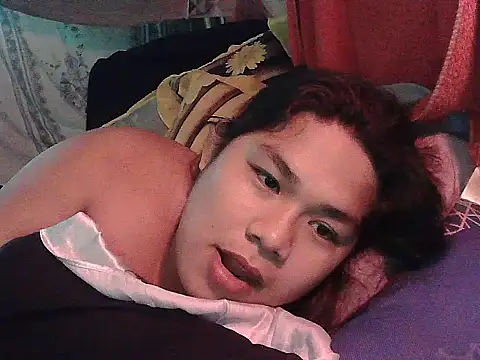 Chat XXX en directo de Huntrix2025