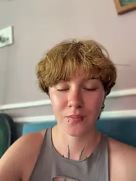 IceMur Live XXX-chat