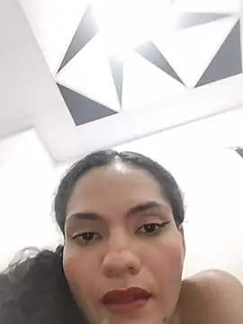 Chat +18 de Karen_Ariass ao vivo