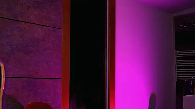 EvaRhea লাইভ XXX চ্যাট