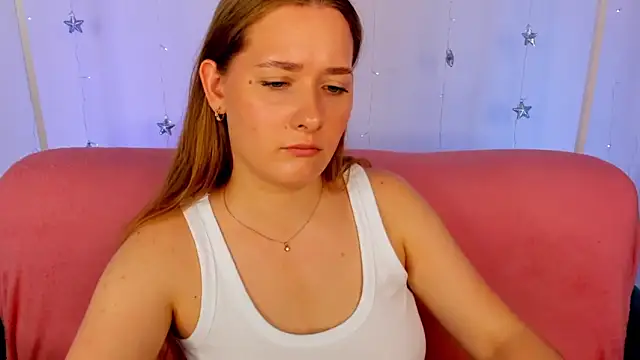 AlinaVice Chat XXX in diretta