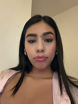 Rossie_Blooms' Live XXX Chat