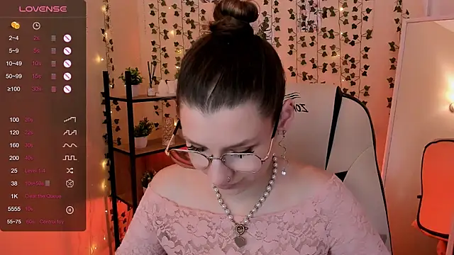 XXX chat uživo modela LinaBlossom_