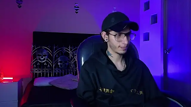 Živý XXX chat Vergil_Noir_