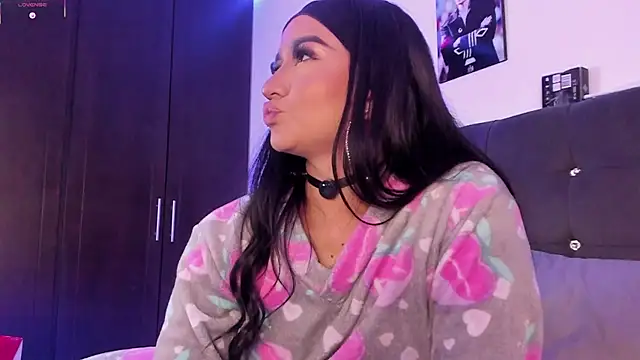 Maggie_1 Live XXX Chat