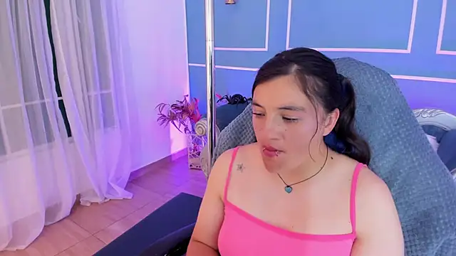 Chat XXX ao vivo de TaraTaylorr