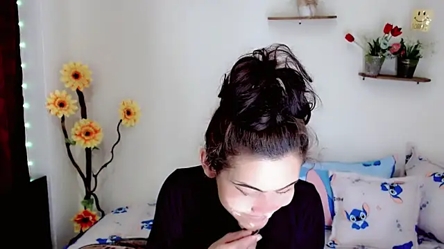 NathalialLooes Adlı Modelin Canlı XXX Sohbeti