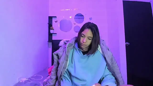 sapphire_brown20's Live XXX Chat