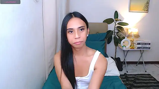 scarlet_smith7 Adlı Modelin Canlı XXX Sohbeti