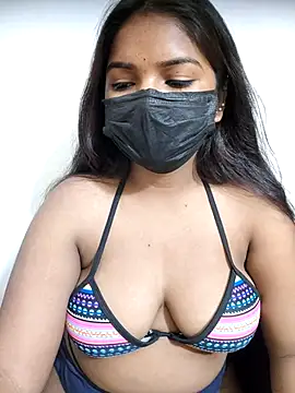 Chatroom XXX en direct de Angel_kavya_