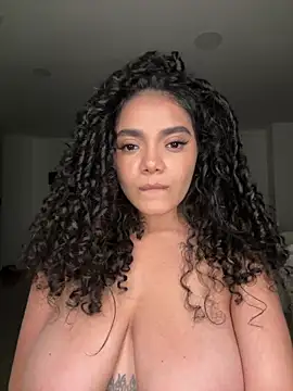 Chat XXX Live Curlyierr