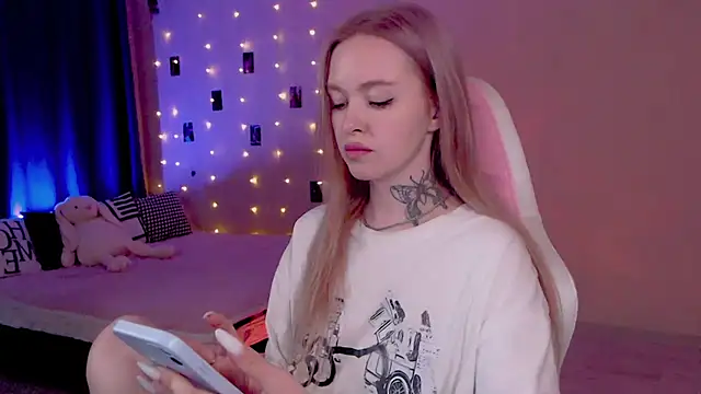 دردشة Naughty_Mable الجنسية المباشرة