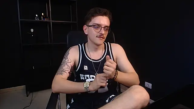 FelixStarkk Live XXX Chat