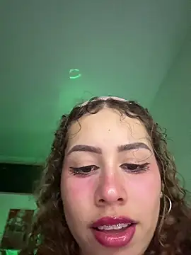 18_salo Live XXX-chat