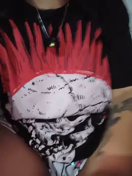 Thanilopera's Live XXX Chat