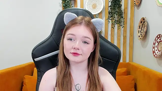 Živý XXX chat ElinaVale