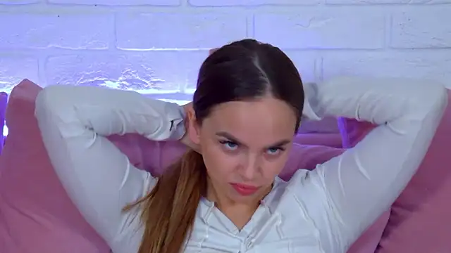 Chat +18 de AnitaVenture ao vivo