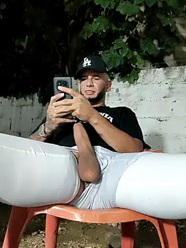 Živý XXX chat PIGHIGHDIRTY_p0