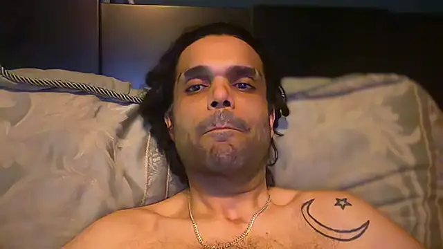 KungFuPanda001 Chat XXX in diretta