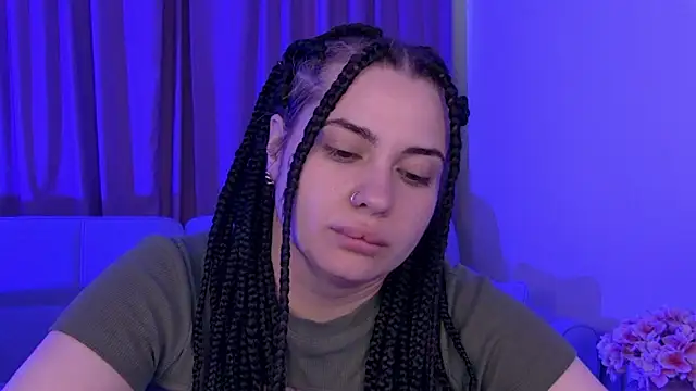 AdrianaToress' Live XXX Chat