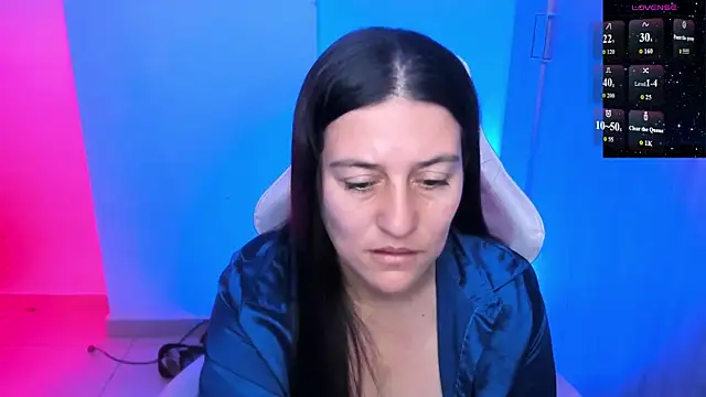 Chatroom XXX en direct de Saskyaa