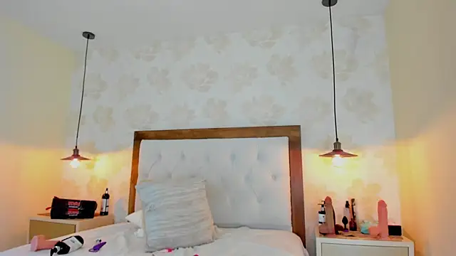 XXX chat uživo modela IRISCLARK1