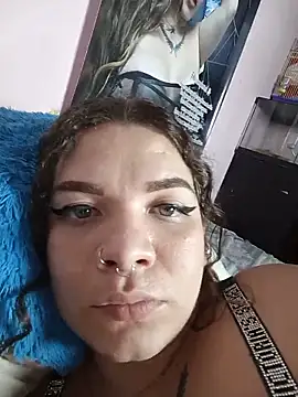 ShantalTsFox's Live XXX Chat