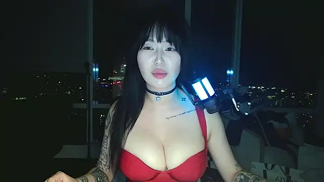 obeycarrienoona Chat XXX live