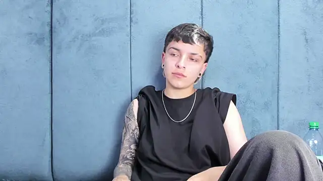 Megan_Thompson_: онлайн-секс-чат