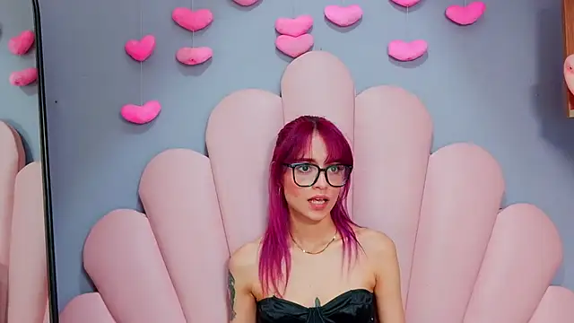 luci_miller's Live XXX Chat