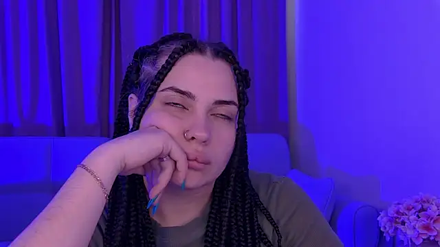 AdrianaToress লাইভ XXX চ্যাট