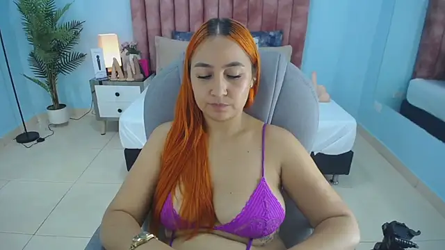 nana_levy's Live XXX Chat