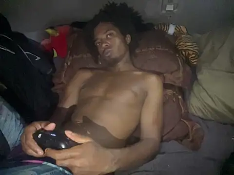 SlimeCrownzOut5 Chat XXX in diretta