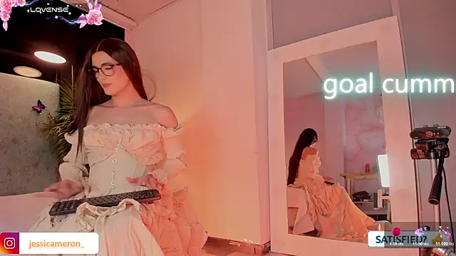 Онлайн ча т XXX JESSI_NAOMI