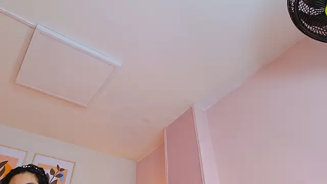 DemiJones_'s Live XXX Chat