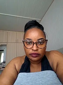 Goddess_of_Hearts' Live XXX Chat