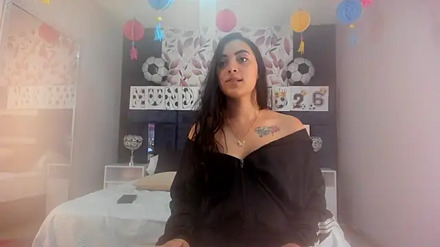 Živý XXX chat NickandAbby_
