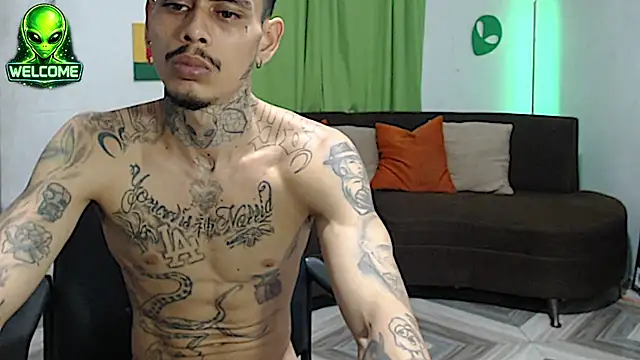 XXX chat uživo modela alpha_zom