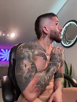Frank_Farrell Adlı Modelin Canlı XXX Sohbeti
