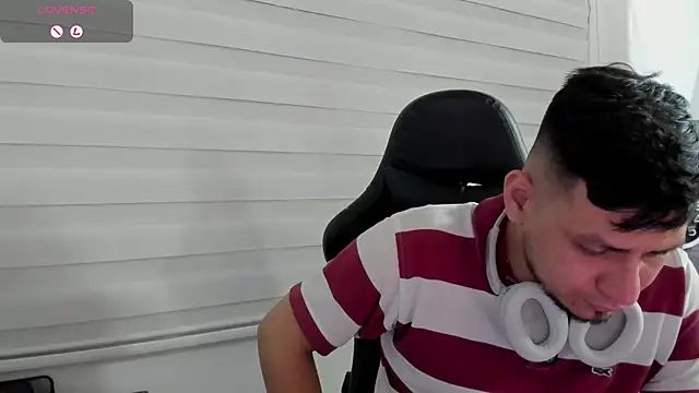 Rick_Adams' Live XXX Chat