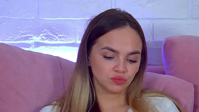 AnitaVenture Chat XXX live