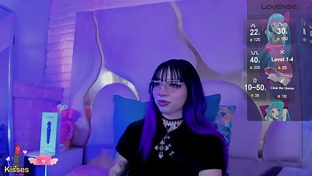 NaniiSisy's Live XXX Chat