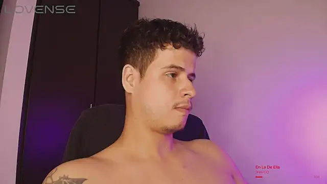 Chat XXX en directo de BjornSteel