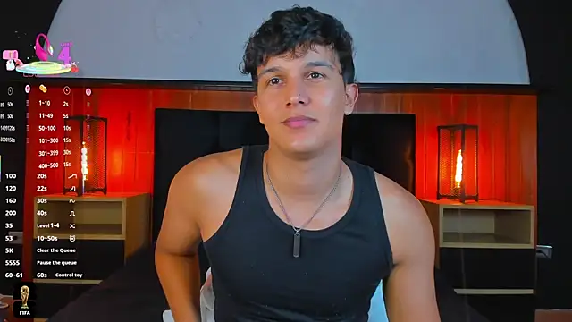 Chat XXX en directo de Leo_Savage_