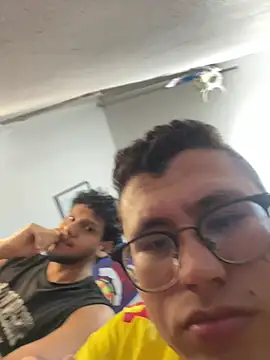 Kurtxxx22 Live XXX-chat